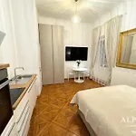 Апартаменты Alpha Romantic