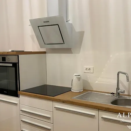 Alpha Romantic Apartment Laibach