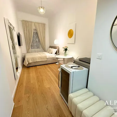 Alpha Romantic * Ljubljana